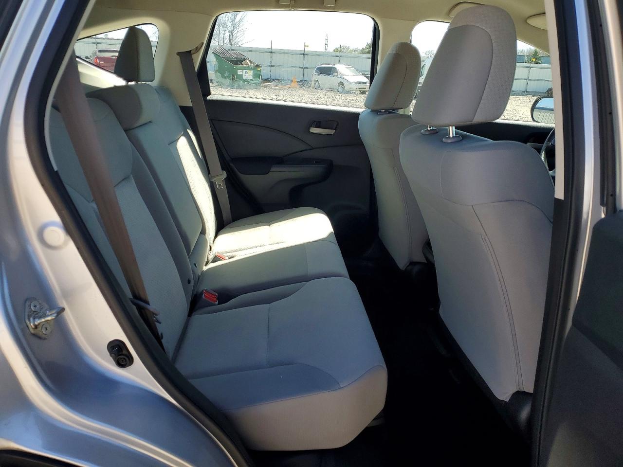 2016 HONDA CR-V LX photo 10