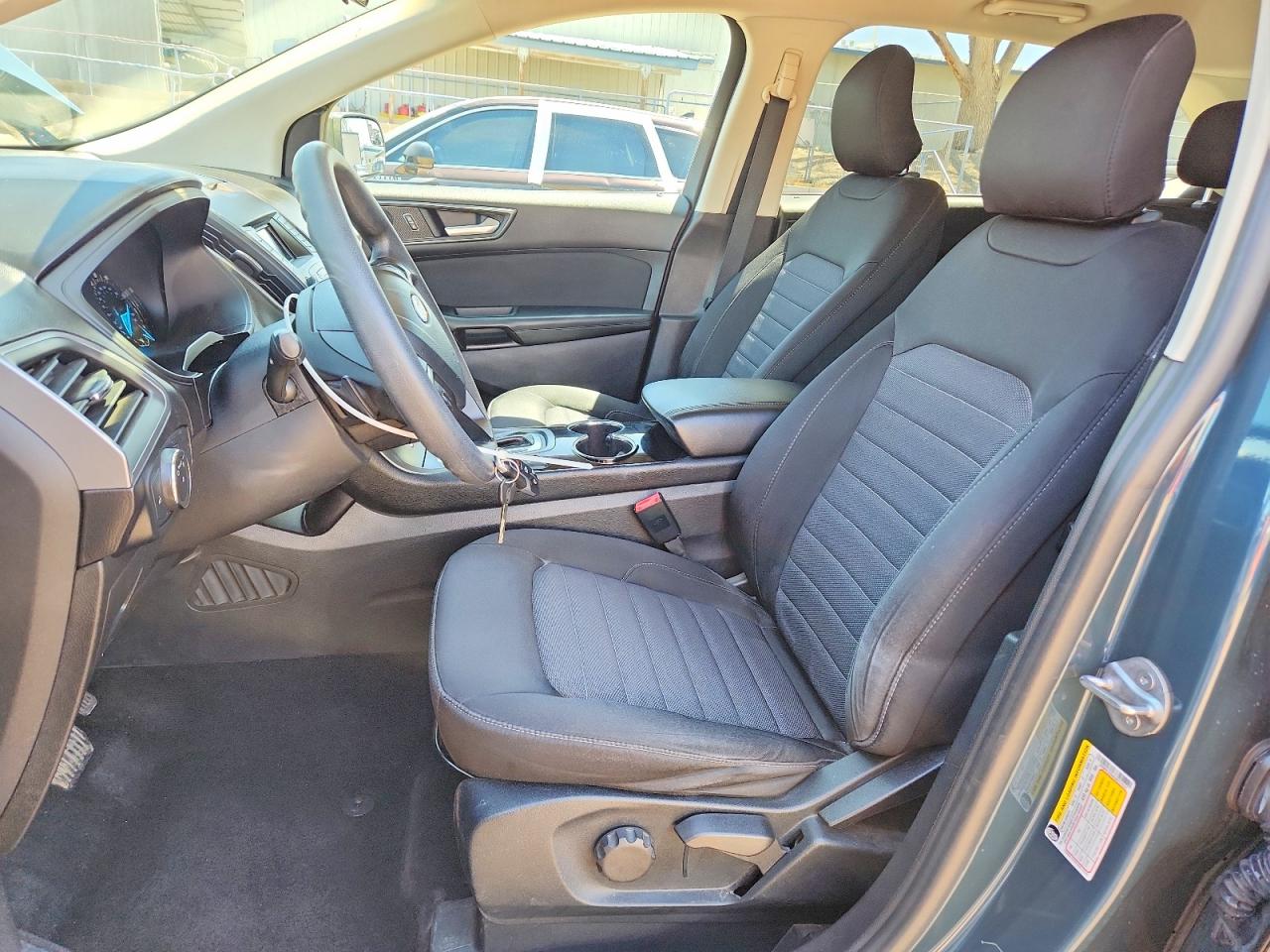 2016 FORD EDGE SE photo 13