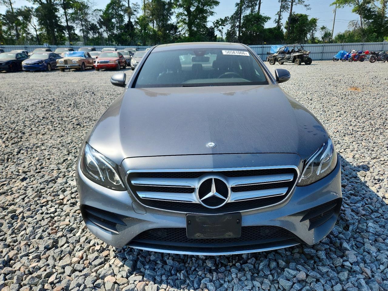 2017 MERCEDES-BENZ E 300 4MATIC photo 5