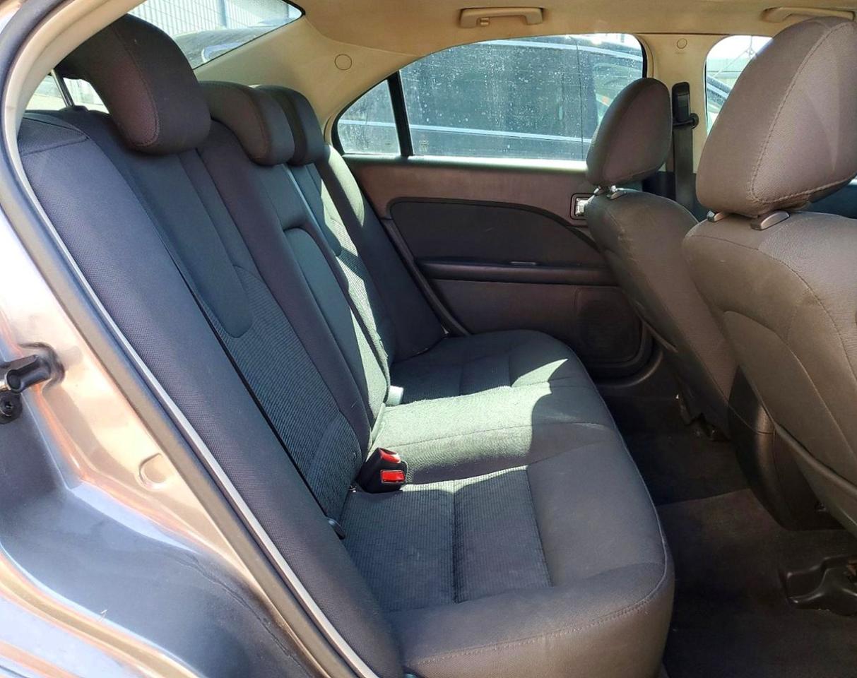 2010 FORD FUSION SE photo 19