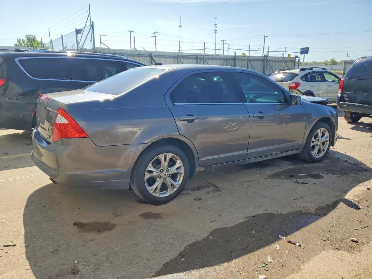 2010 FORD FUSION SE photo 5