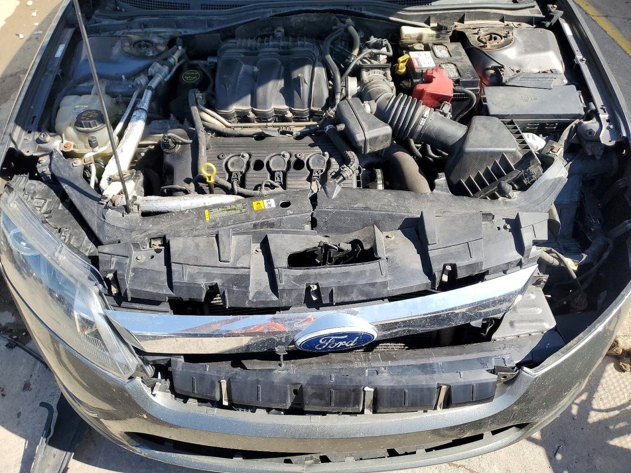 2010 FORD FUSION SE photo 21