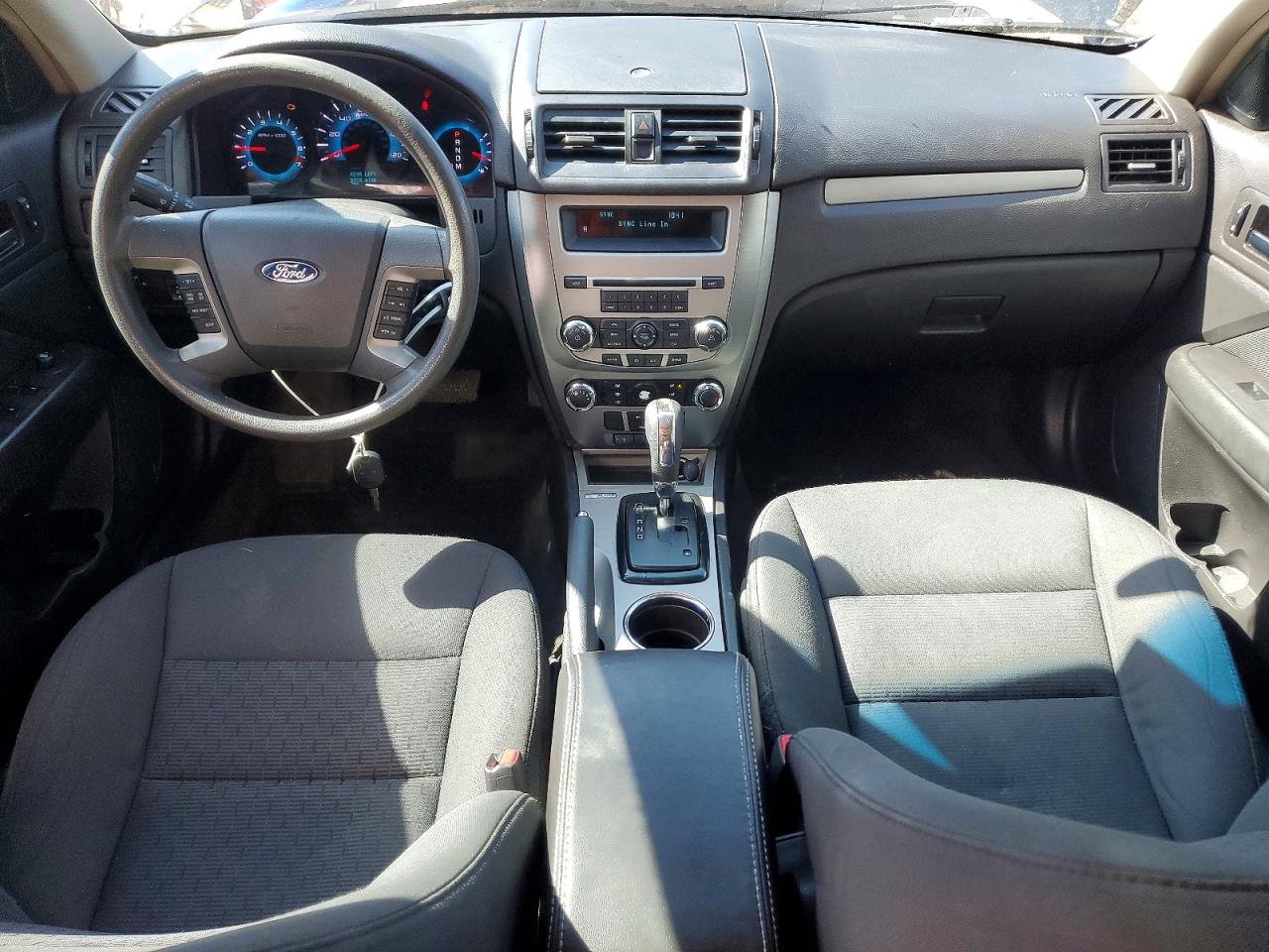 2010 FORD FUSION SE photo 15