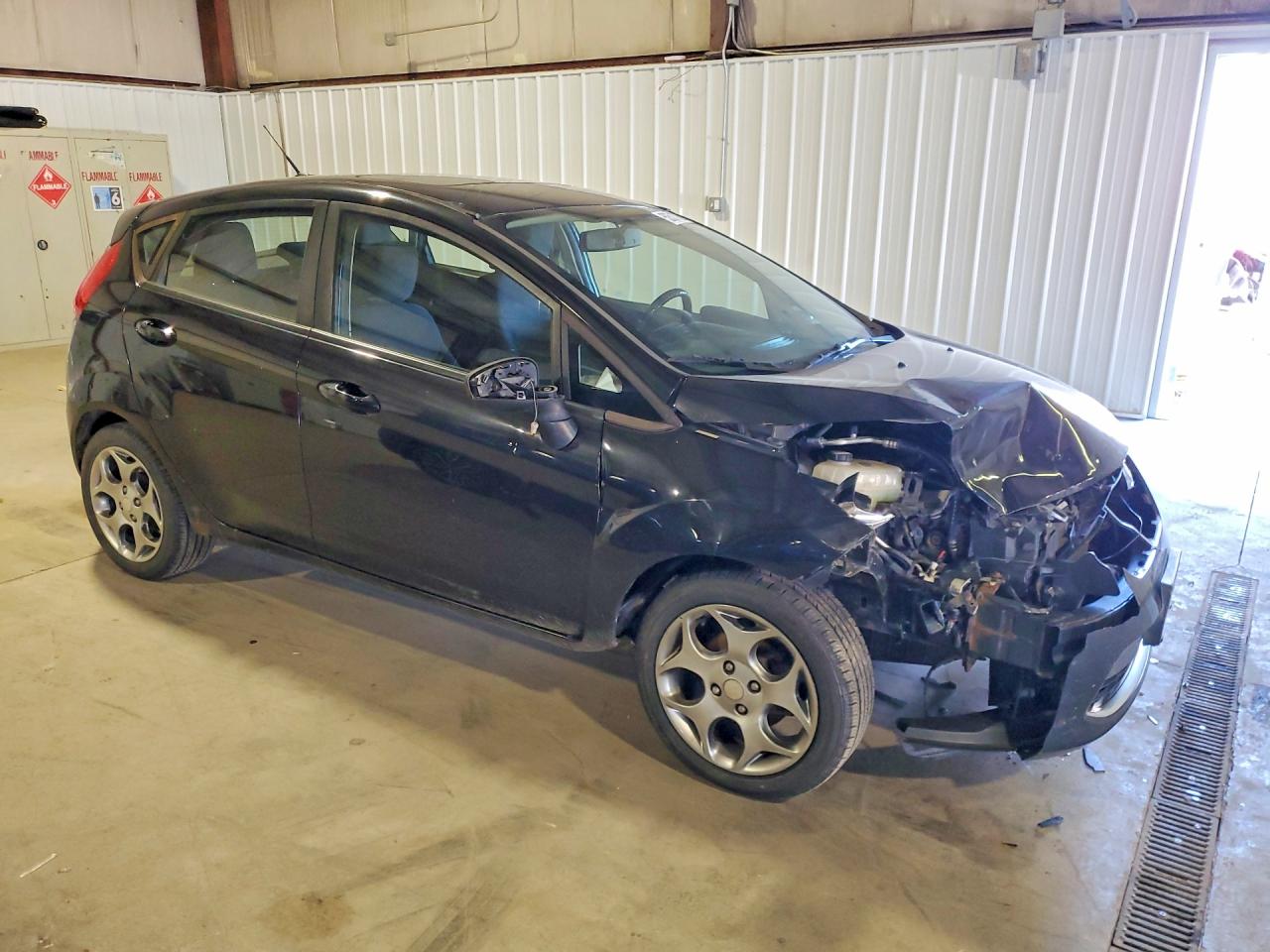 2011 FORD FIESTA SES photo 10