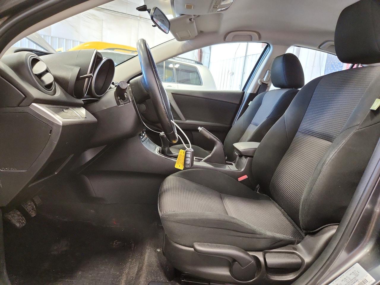 2013 MAZDA 3 I photo 19