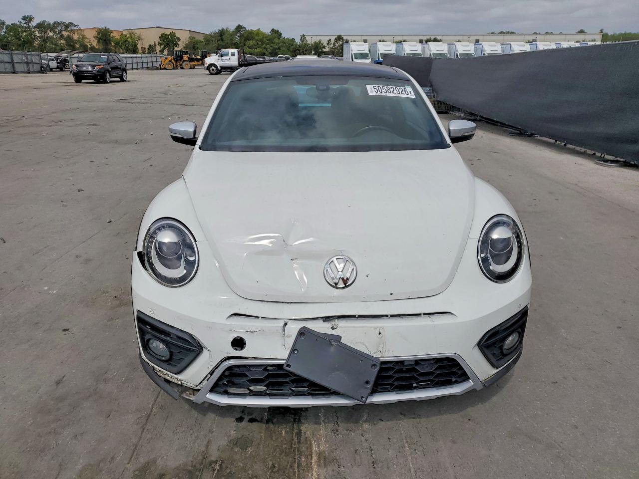 2016 VOLKSWAGEN BEETLE DUNE photo 13
