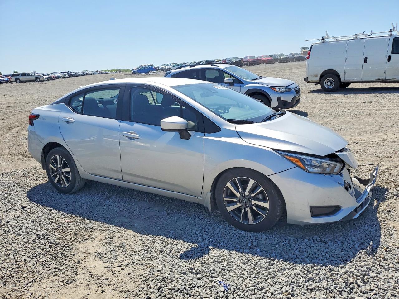 2025 NISSAN VERSA SV photo 7