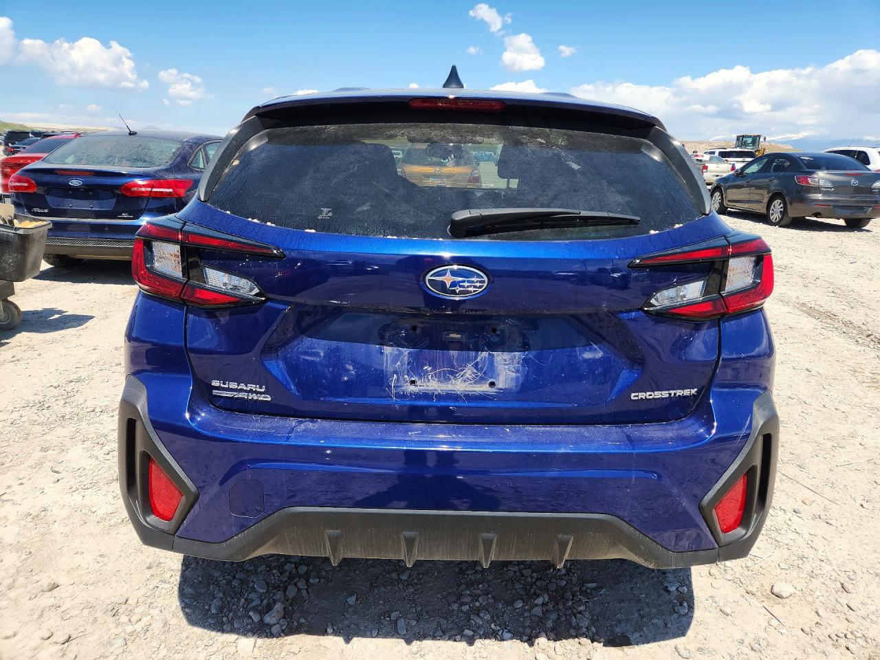2024 SUBARU CROSSTREK photo 16