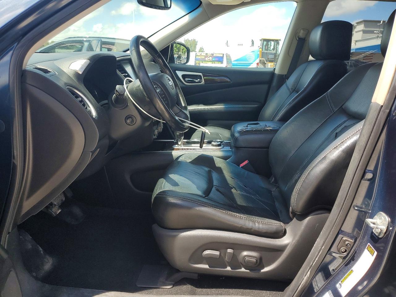2013 NISSAN PATHFINDER S photo 13