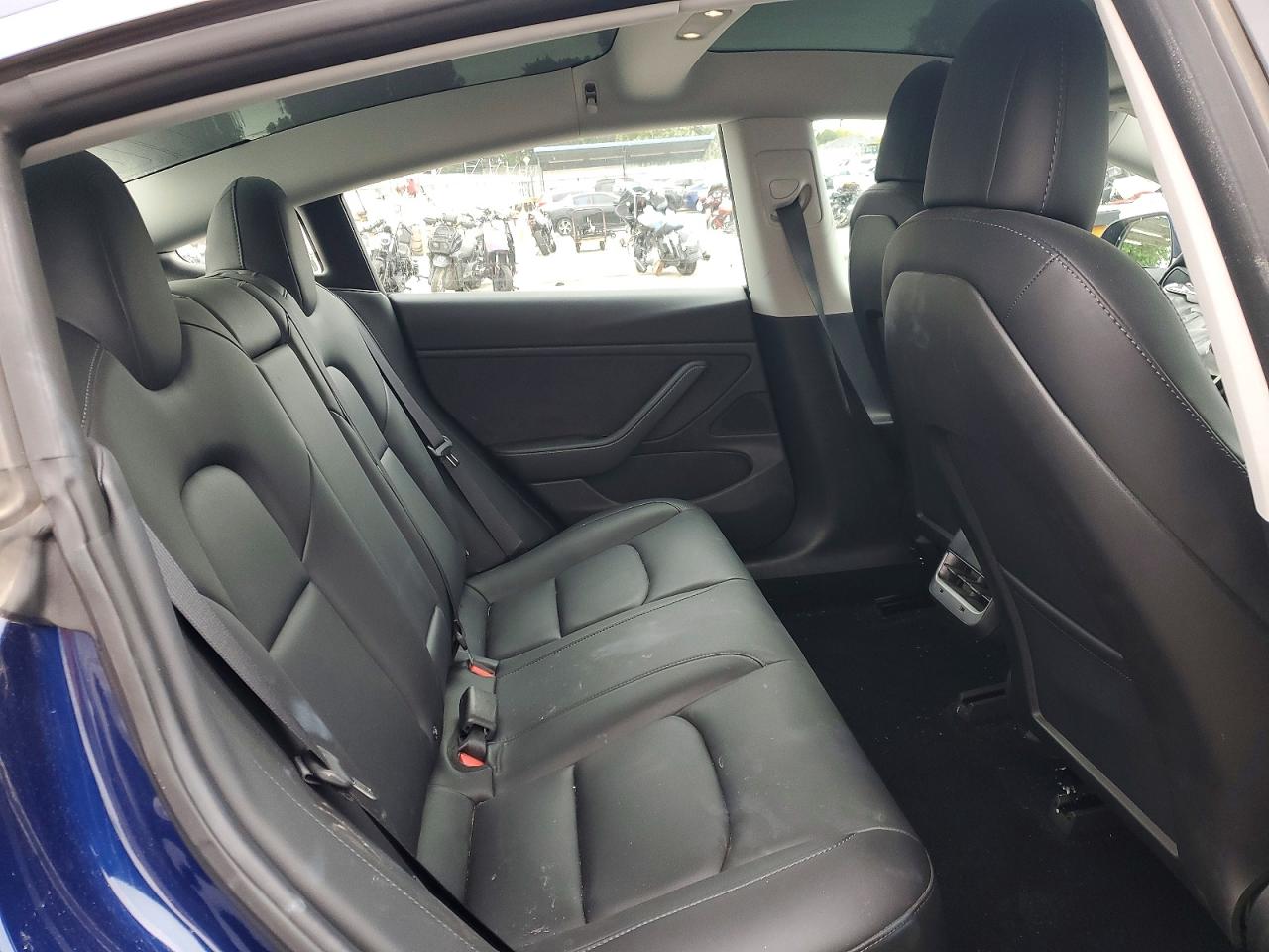 2018 TESLA MODEL 3 photo 19
