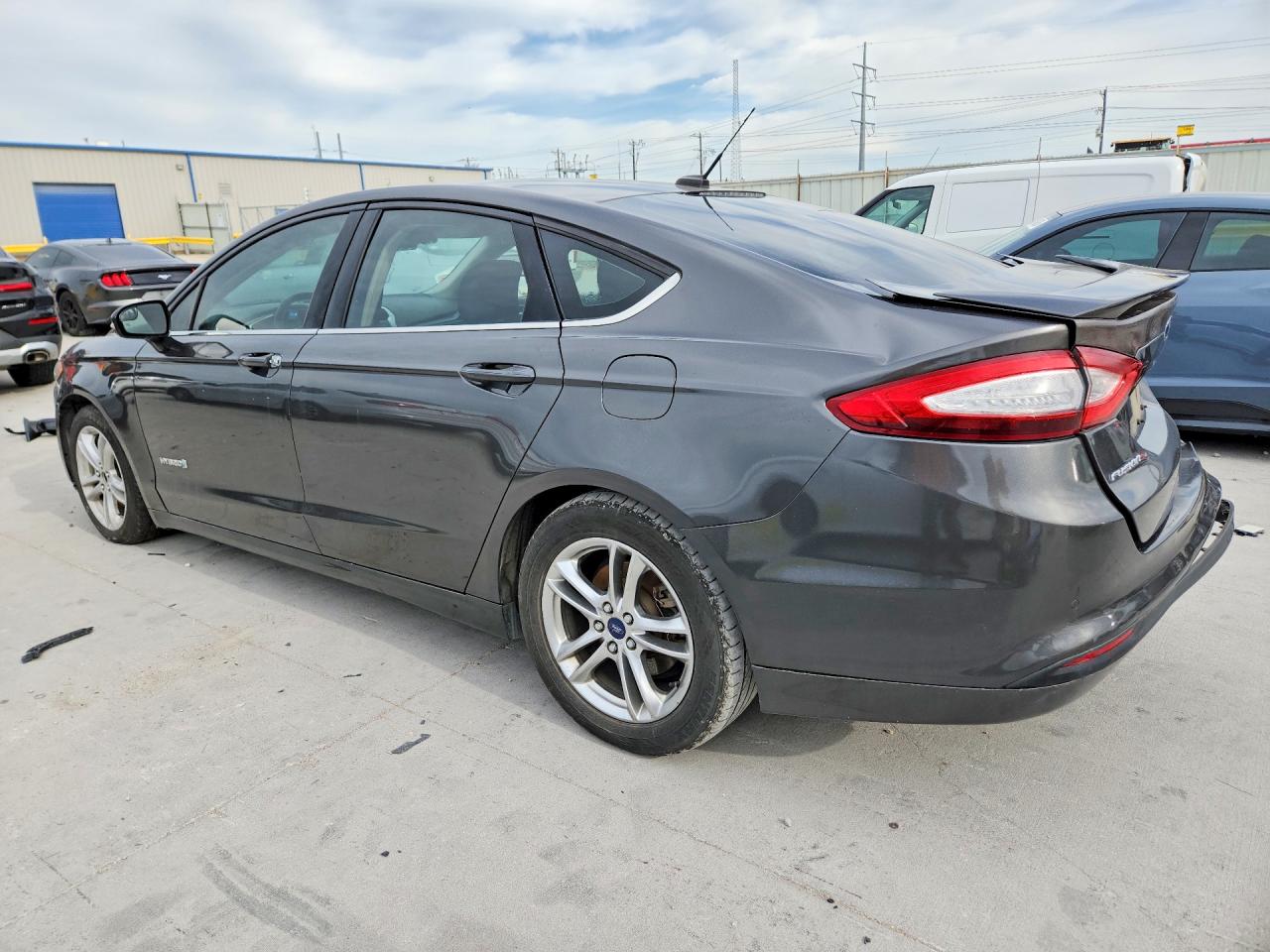 2015 FORD FUSION SE HYBRID photo 4