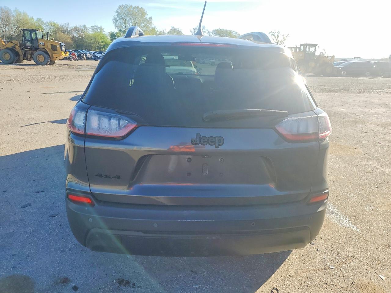 2019 JEEP CHEROKEE LATITUDE PLUS photo 16