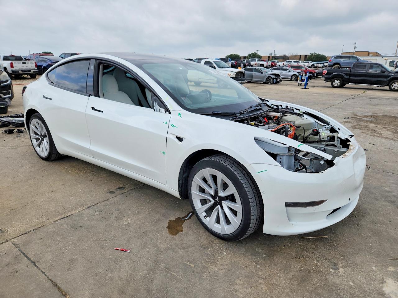 2022 TESLA MODEL 3 photo 10