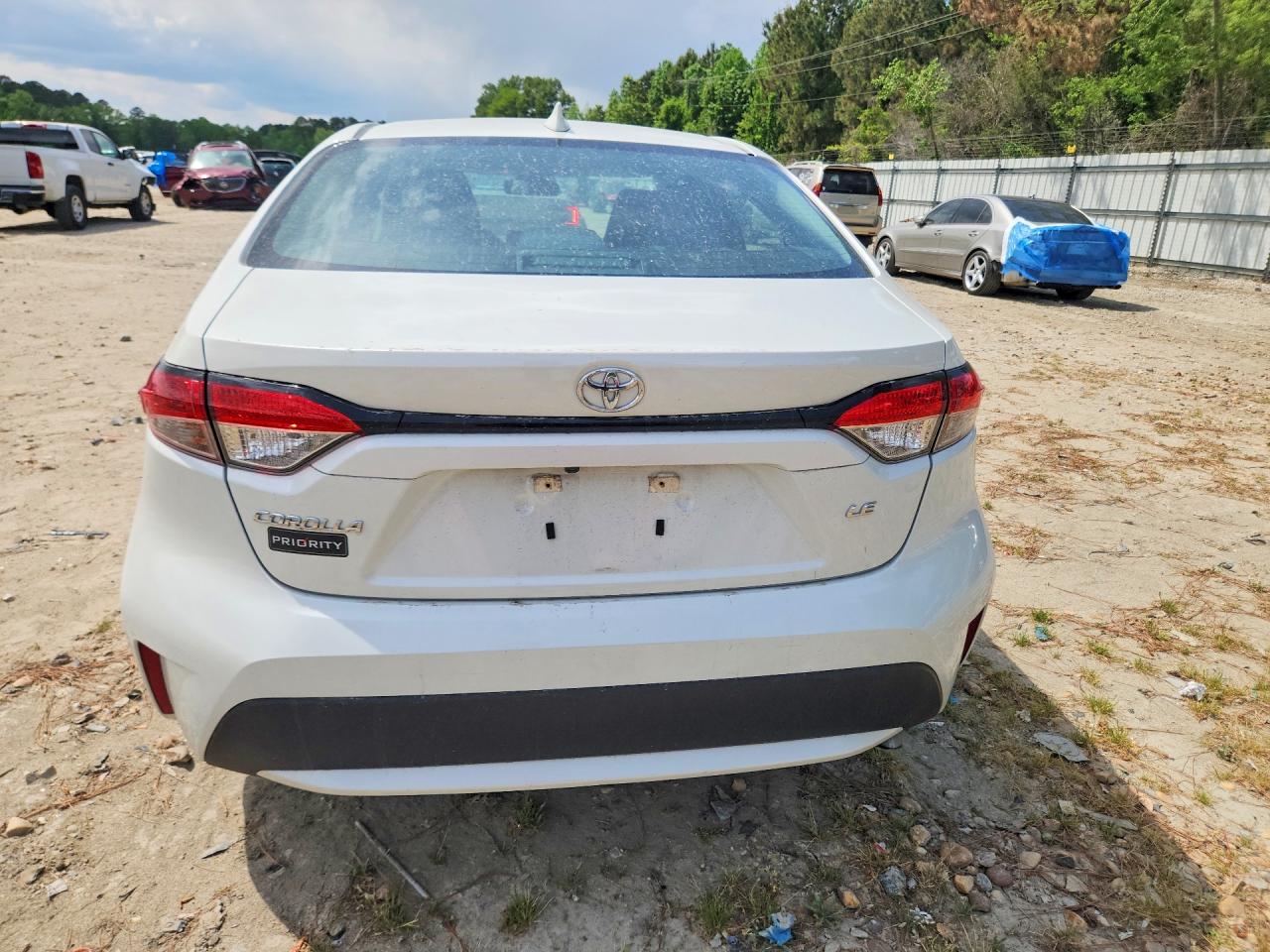 2021 TOYOTA COROLLA LE photo 11