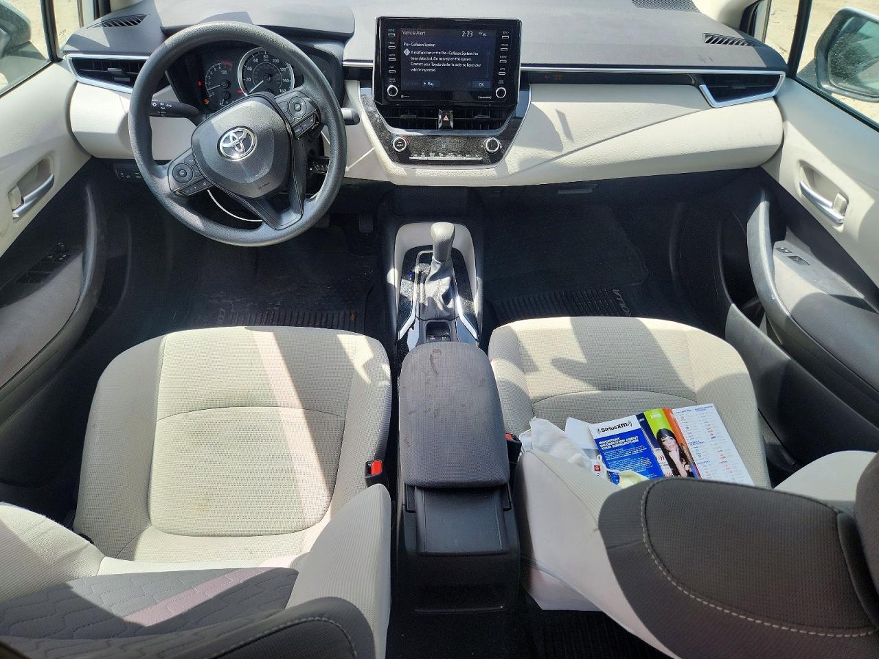 2021 TOYOTA COROLLA LE photo 15