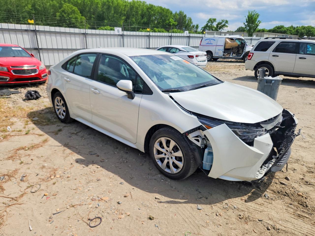 2021 TOYOTA COROLLA LE photo 7
