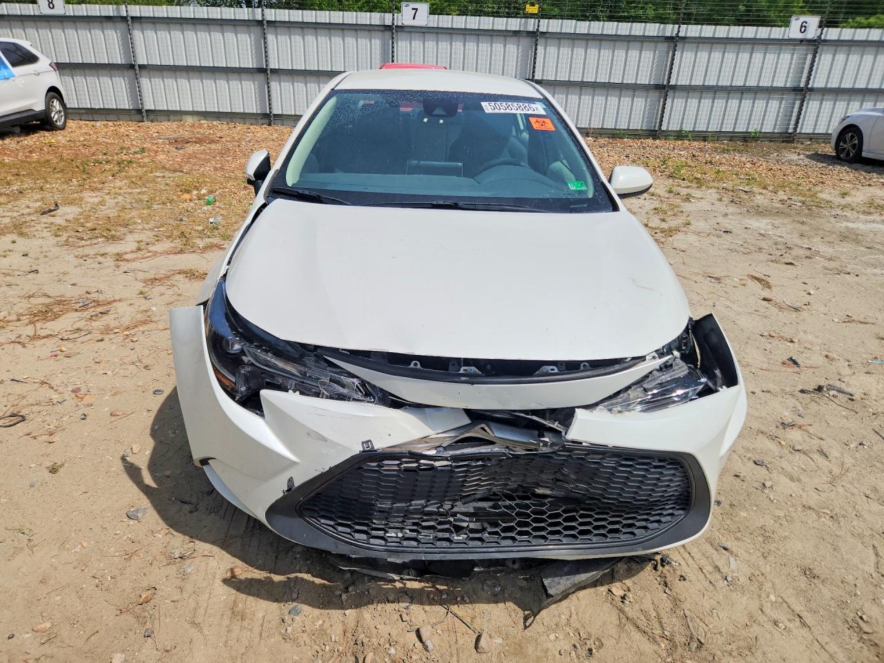 2021 TOYOTA COROLLA LE photo 9