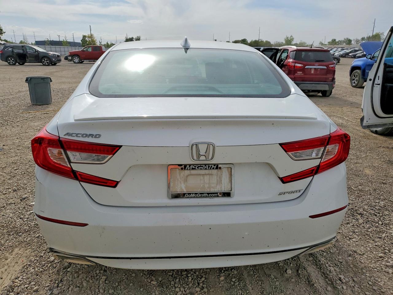 2018 HONDA ACCORD SPORT photo 16