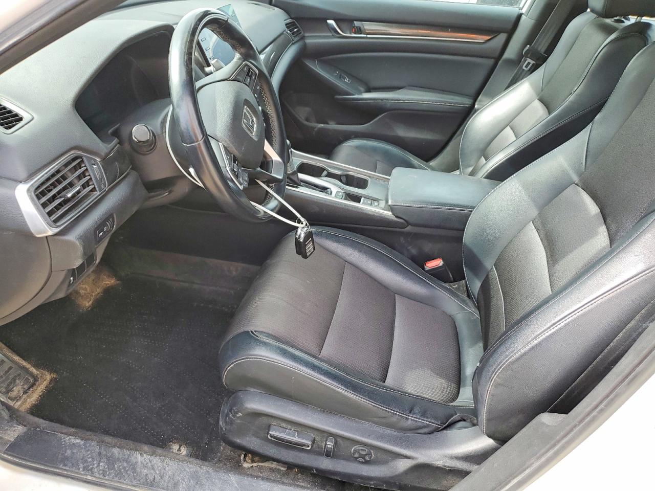 2018 HONDA ACCORD SPORT photo 19