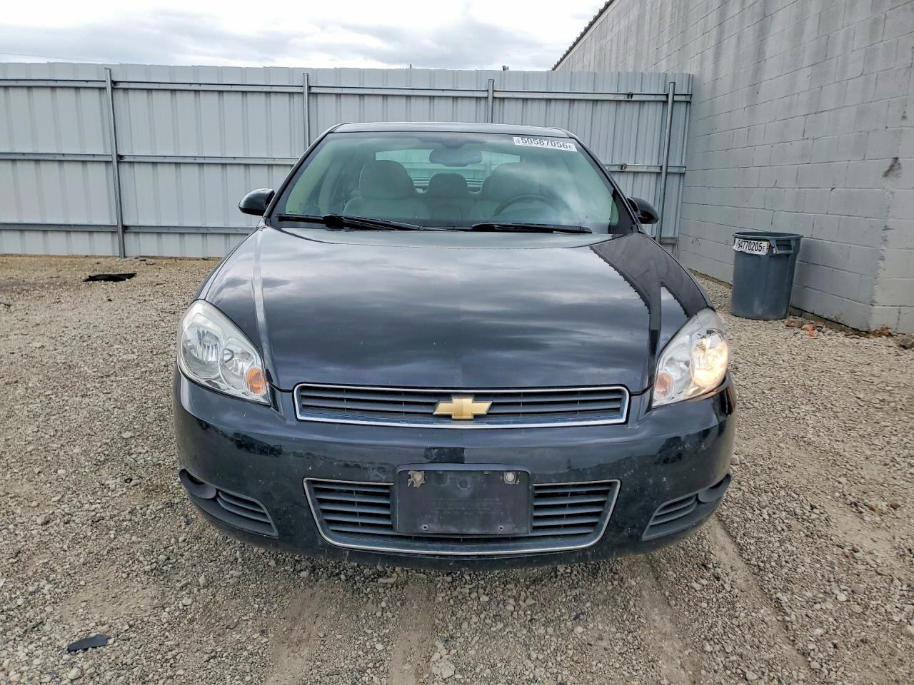 2010 CHEVROLET IMPALA LT photo 13