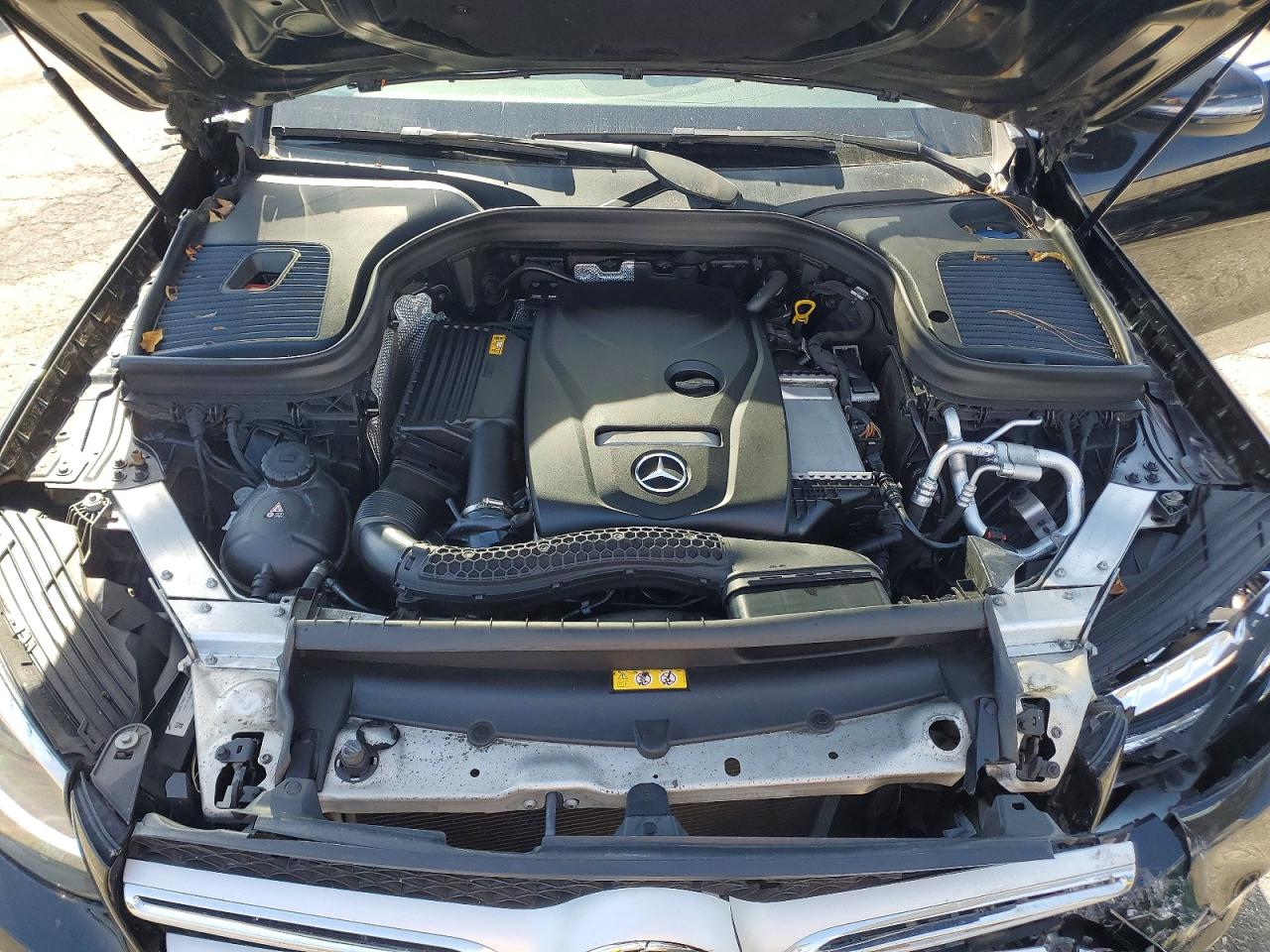 2018 MERCEDES-BENZ GLC 300 photo 12