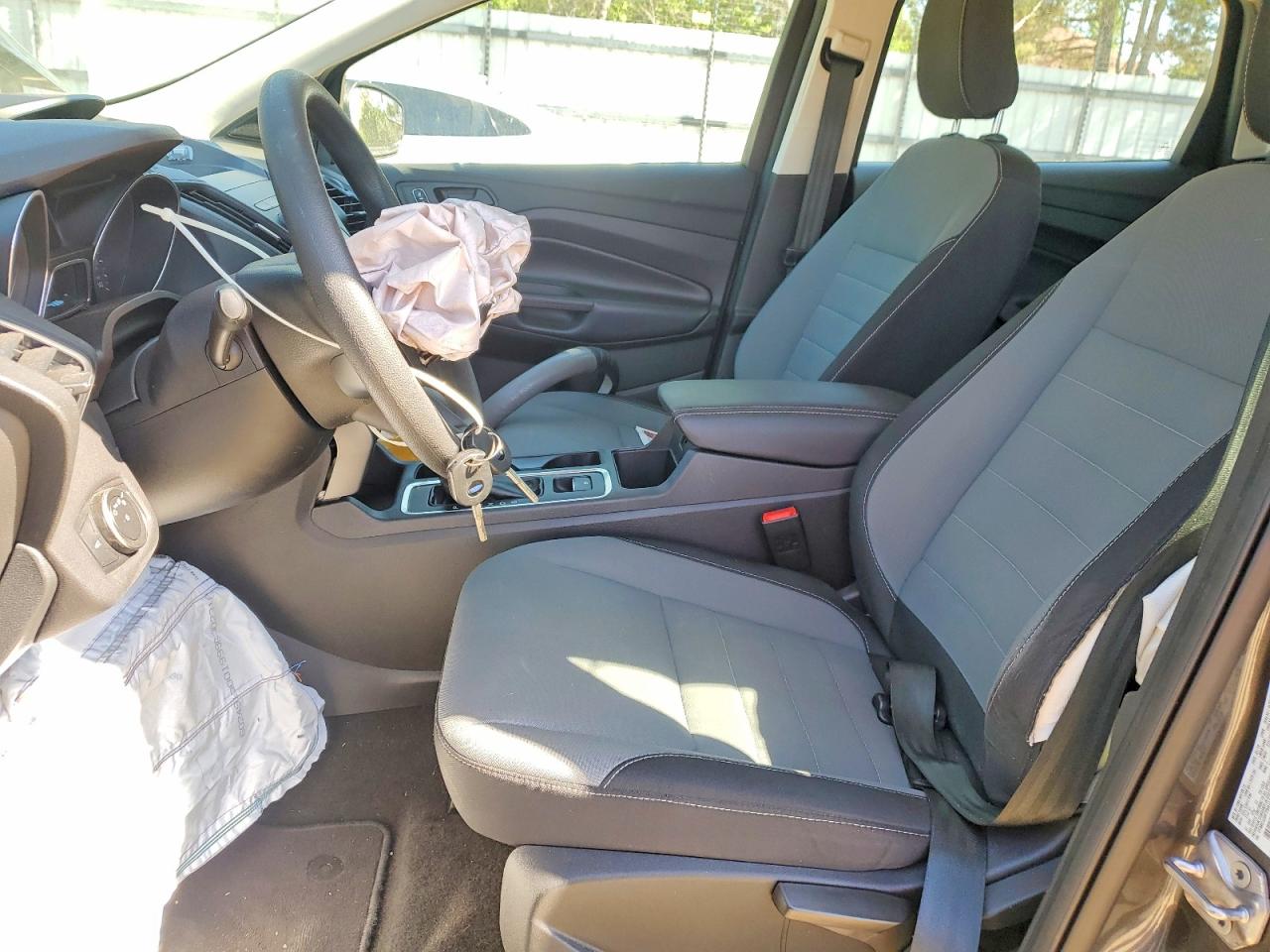 2019 FORD ESCAPE S photo 13