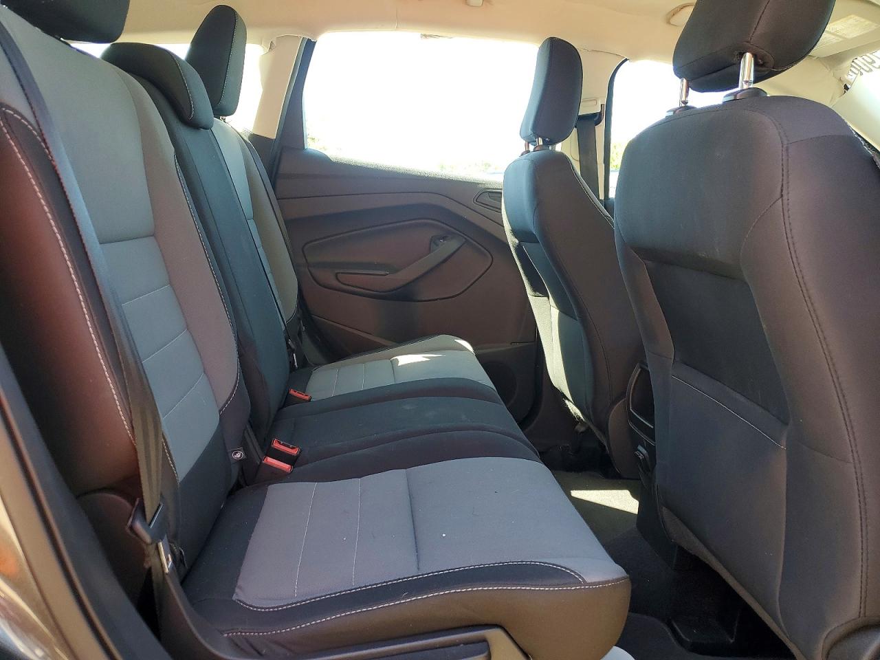 2019 FORD ESCAPE S photo 21