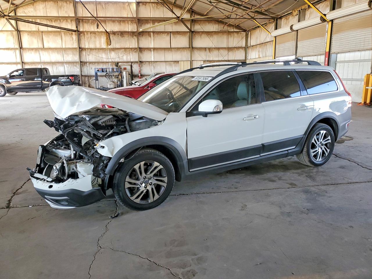 2014 VOLVO XC70