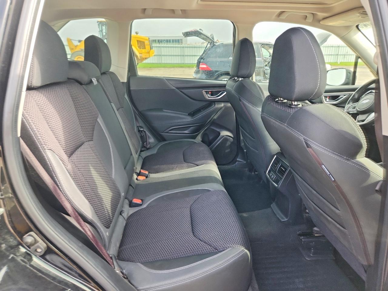 2020 SUBARU FORESTER PREMIUM photo 21