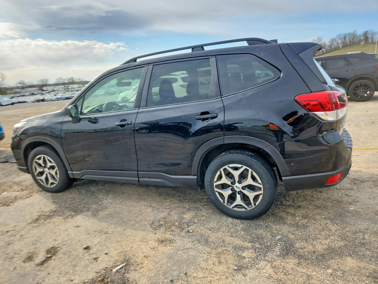 2020 SUBARU FORESTER PREMIUM photo 3