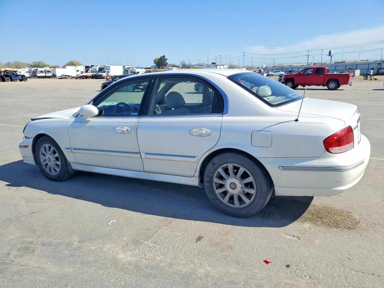 2004 HYUNDAI SONATA GLS photo 2