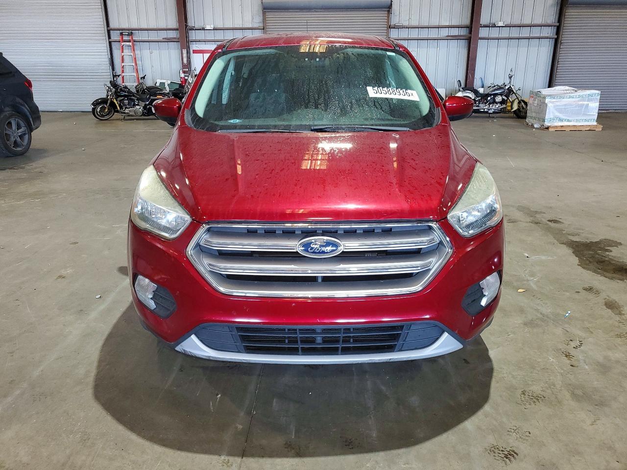 2017 FORD ESCAPE SE photo 5