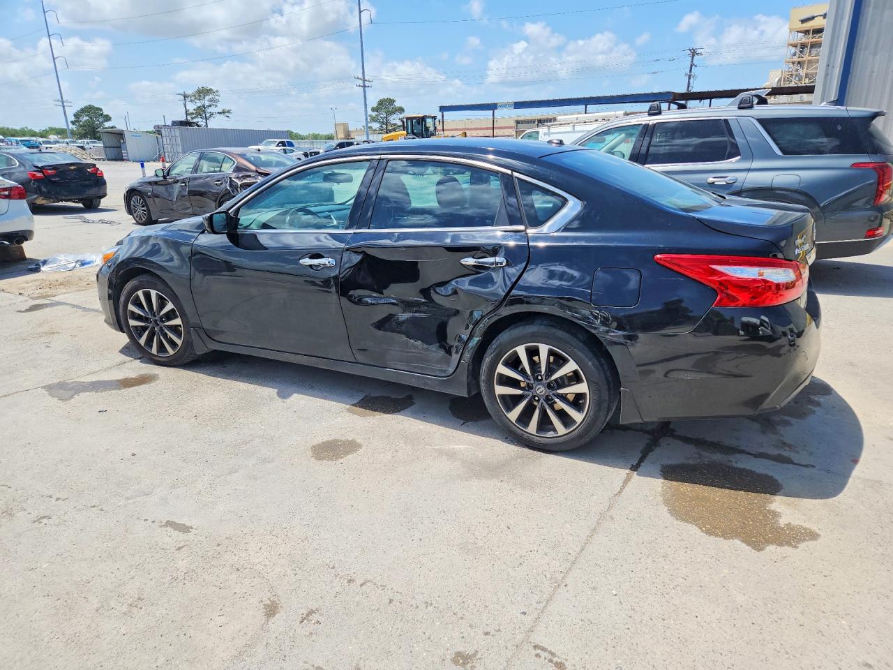 2017 NISSAN ALTIMA 2.5 SV photo 2