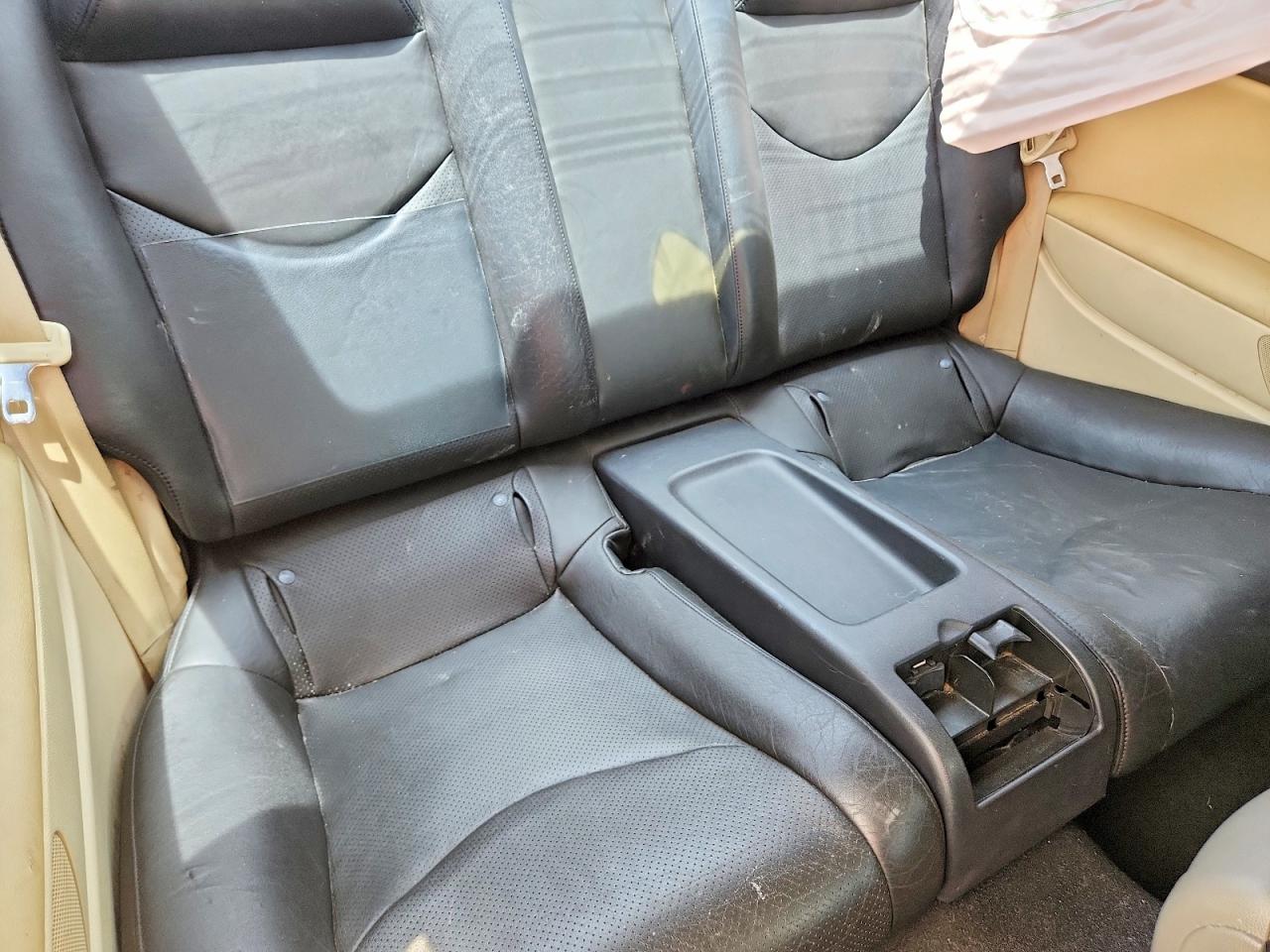 2011 INFINITI G37 COUPE BASE photo 19