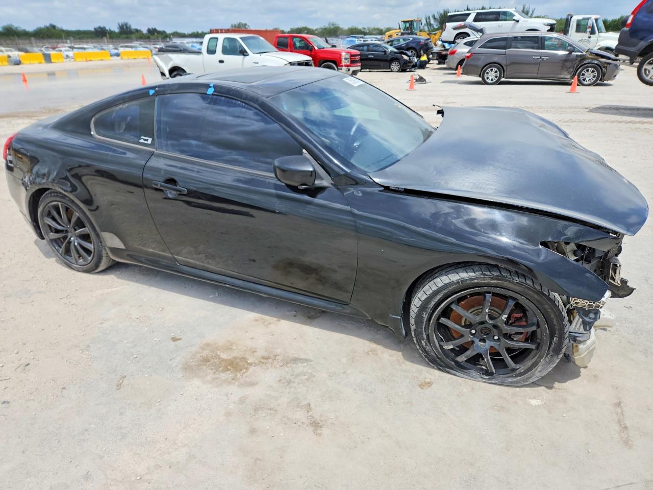 2011 INFINITI G37 COUPE BASE photo 7