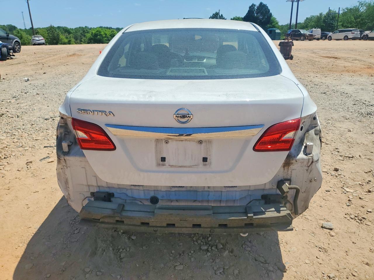 2017 NISSAN SENTRA S photo 11
