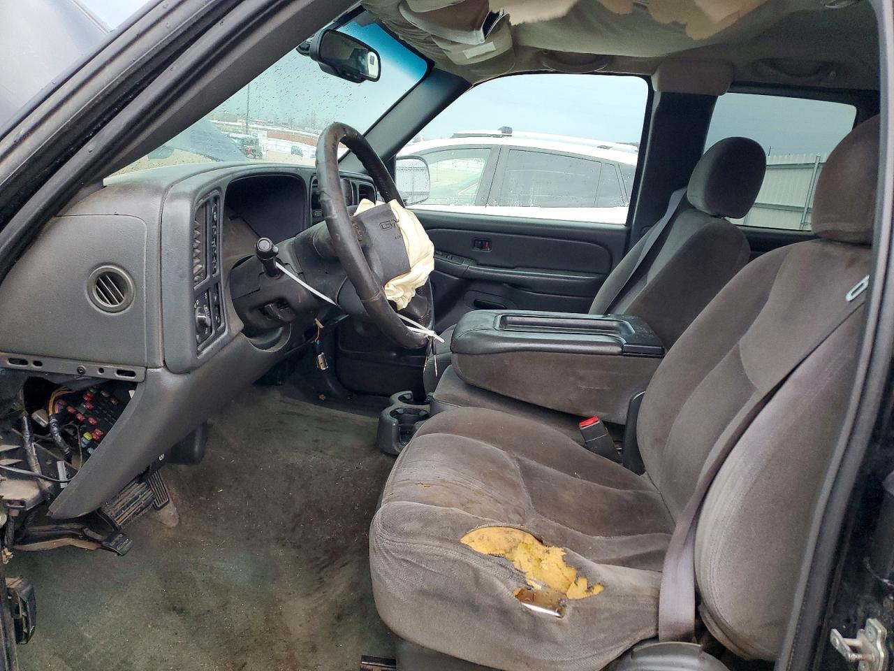 2004 GMC NEW SIERRA K1500 photo 19