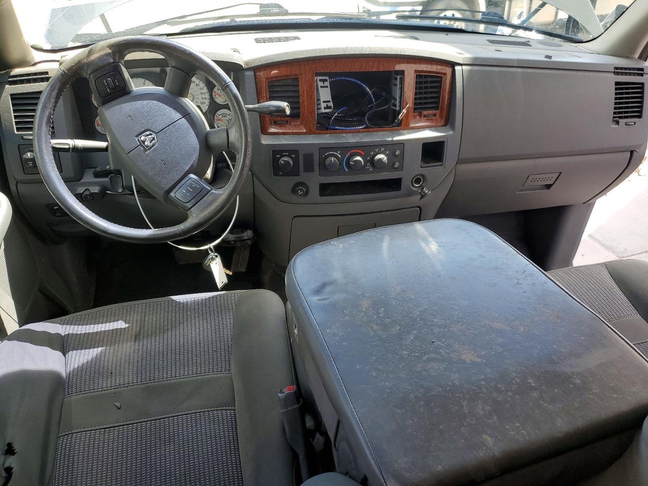 2006 DODGE RAM 2500 ST photo 22