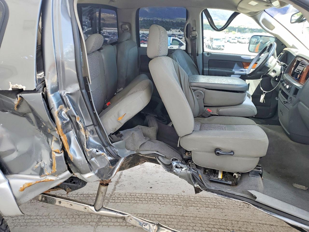 2006 DODGE RAM 2500 ST photo 28