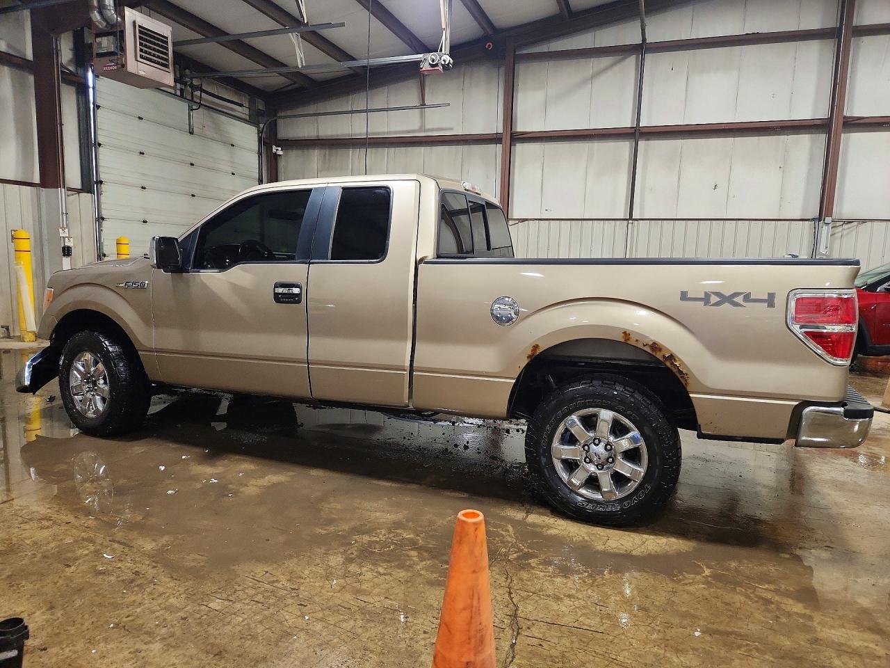 2013 FORD F150 SUPER CAB photo 3