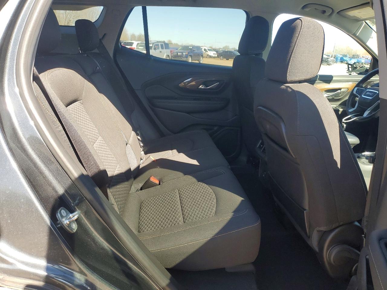 2018 GMC TERRAIN SLE photo 21