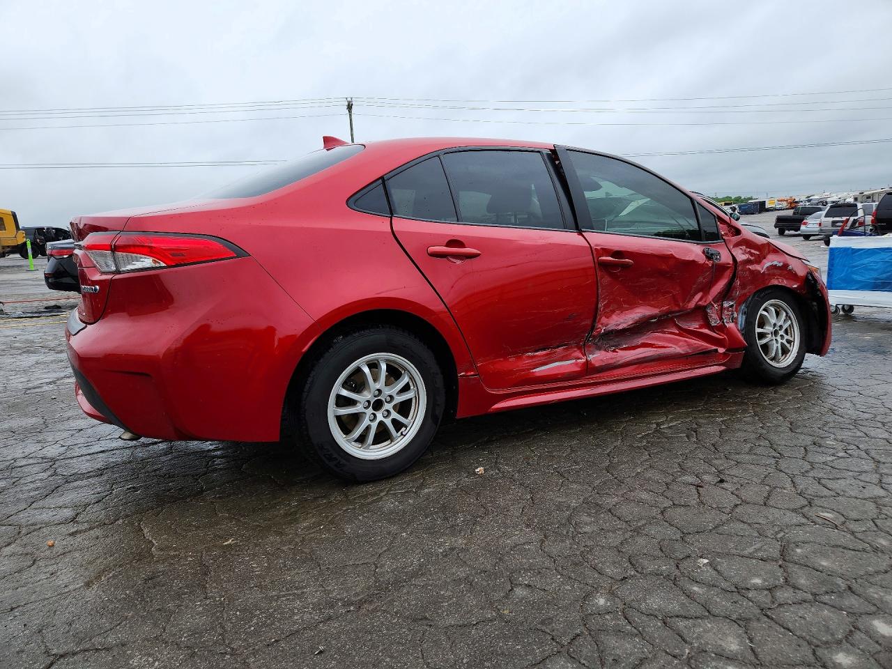 2020 TOYOTA COROLLA LE photo 3