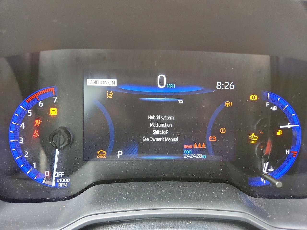 2020 TOYOTA COROLLA LE photo 9
