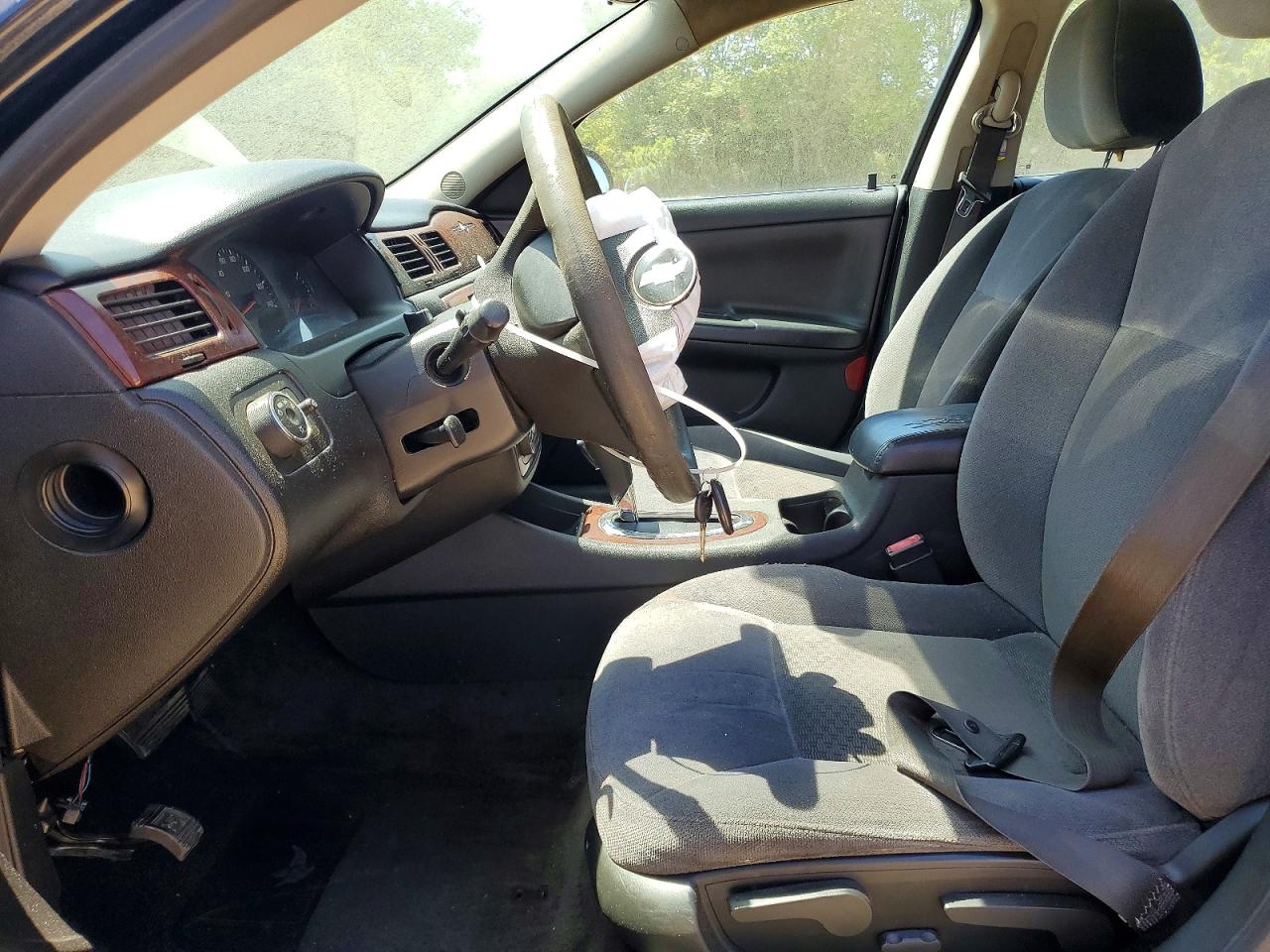 2009 CHEVROLET IMPALA LS photo 13