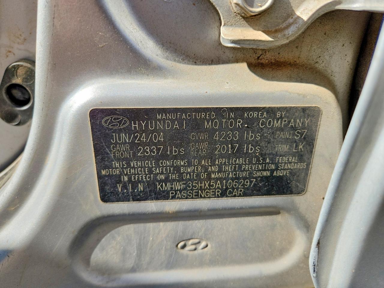 2005 HYUNDAI SONATA GLS photo 12
