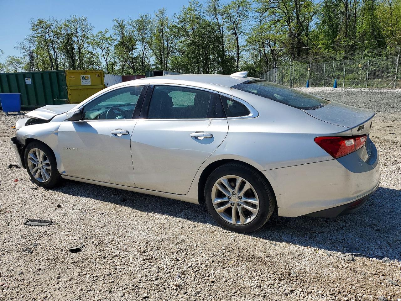 2017 CHEVROLET MALIBU LT photo 2