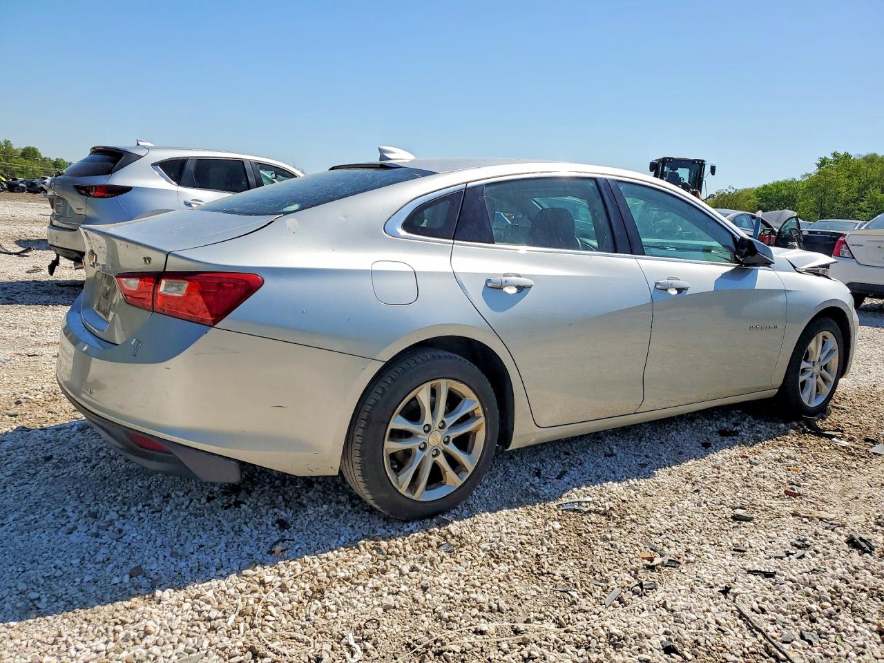 2017 CHEVROLET MALIBU LT photo 3