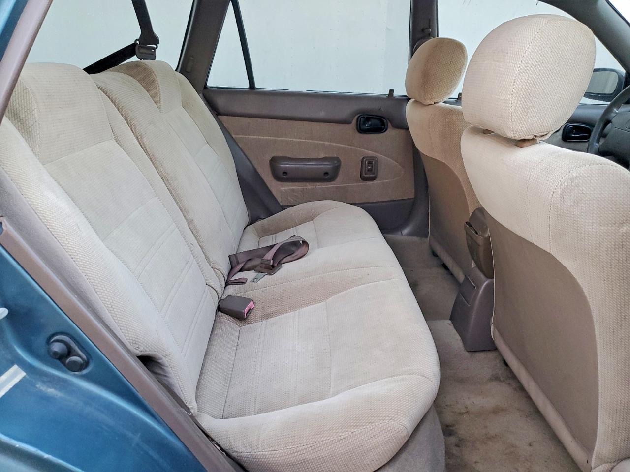 1996 TOYOTA COROLLA DX photo 28