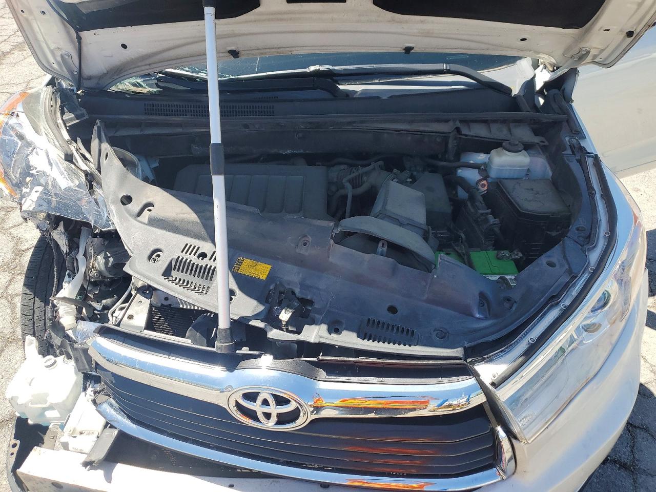2014 TOYOTA HIGHLANDER XLE photo 23