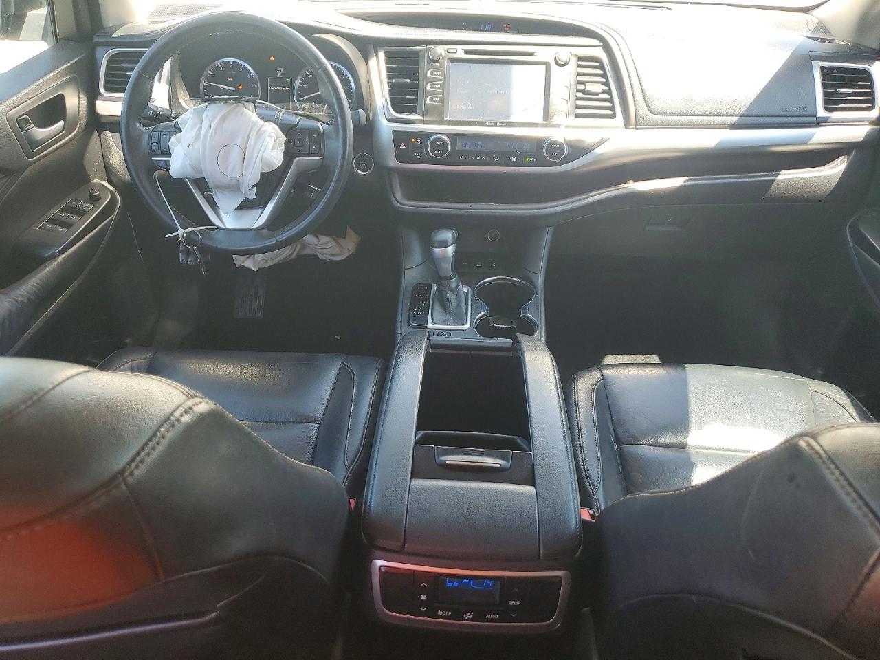 2014 TOYOTA HIGHLANDER XLE photo 15